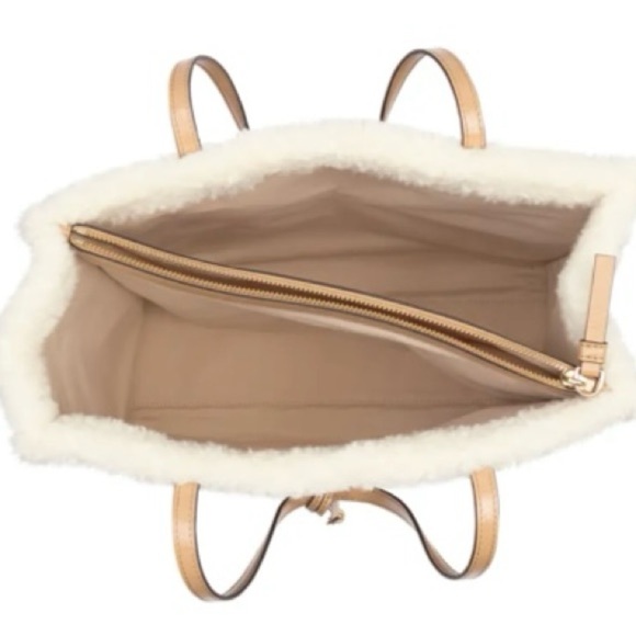 Marc Jacobs Grind Faux Shearling Tote Bag NWOT - Picture 2 of 11